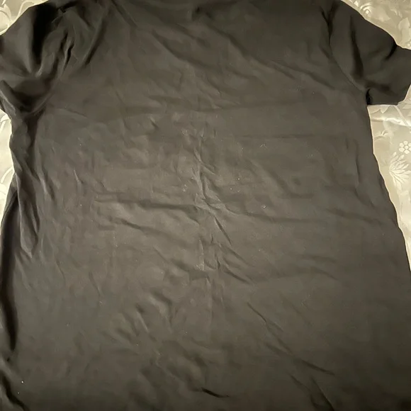 Victoria’s Secret Black Silver Logo Short Sleeve Tee Shirt Size S. - Picture 4 of 5